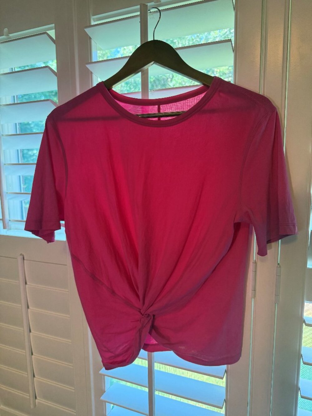 Crescent T-shirt Size 8